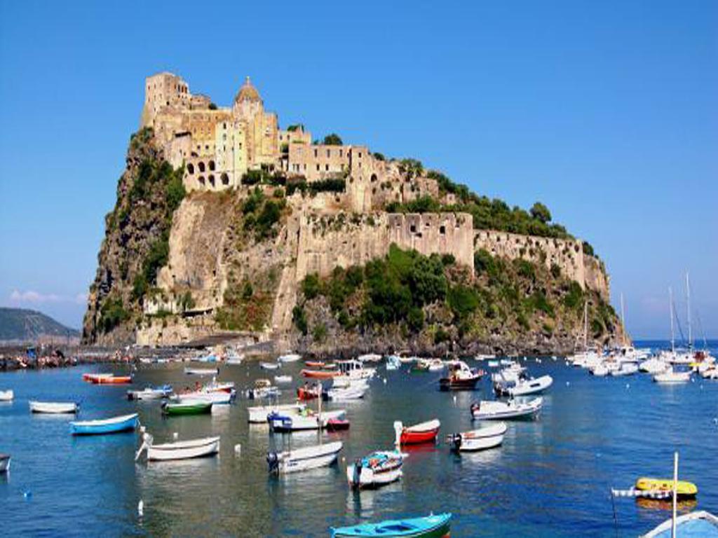 Bed & Breakfast A Castel Capuano Neapel Exterior foto